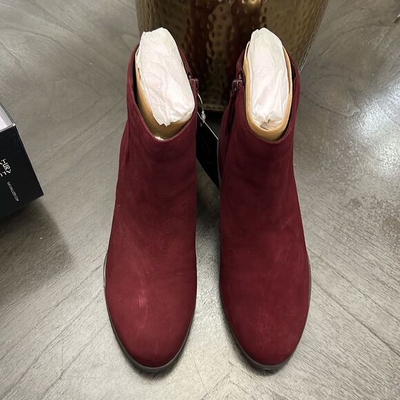 Naturalizer Bay Waterproof Bootie in Cabernet Sauvignon Suede (Wide) - Picture 3 of 13